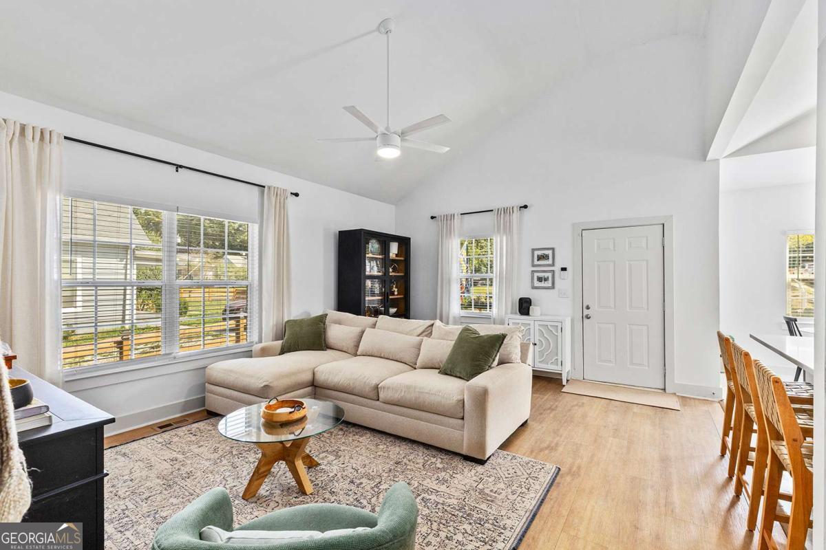 1249 Epworth Street SW