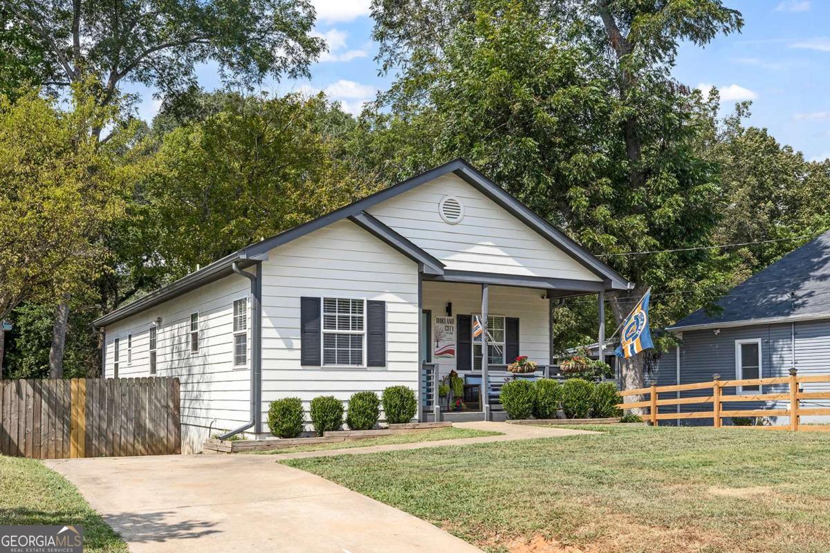 1249 Epworth Street SW