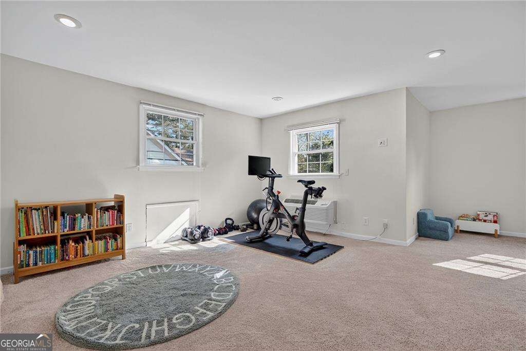 2639 Dogwood Terrace NE