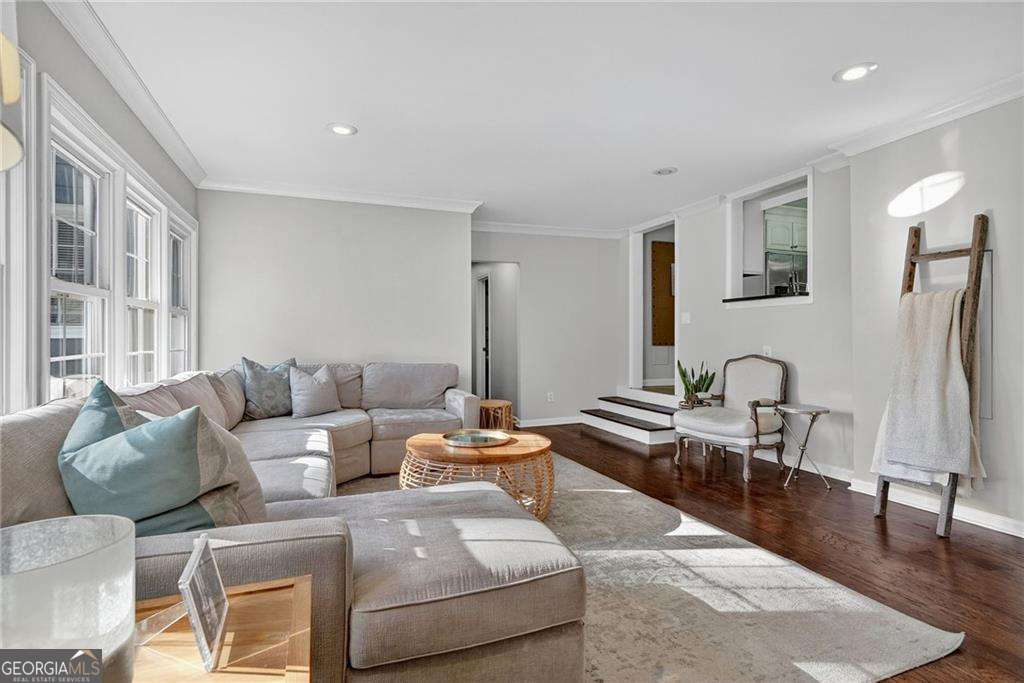 2639 Dogwood Terrace NE