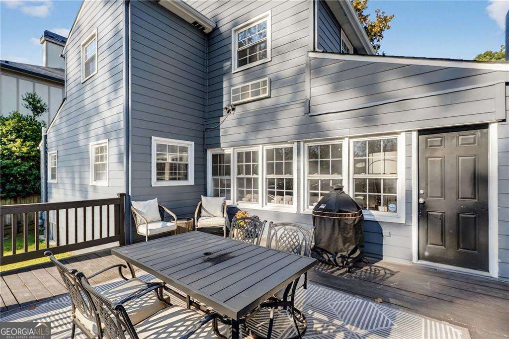 2639 Dogwood Terrace NE