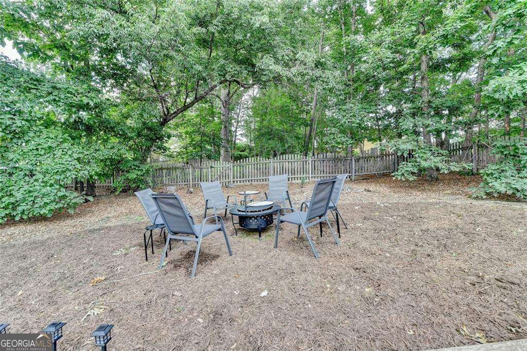 1635 Lake Heights Circle