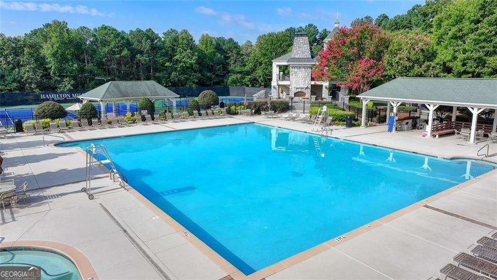 1635 Lake Heights Circle