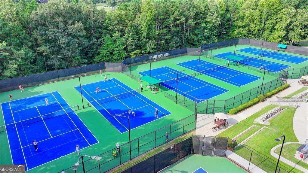 1635 Lake Heights Circle