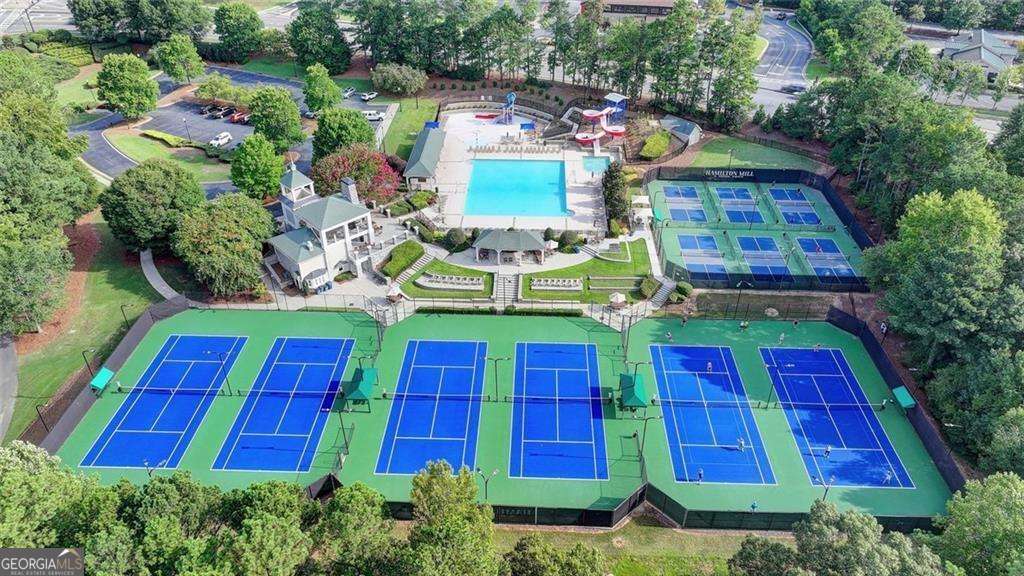 1635 Lake Heights Circle