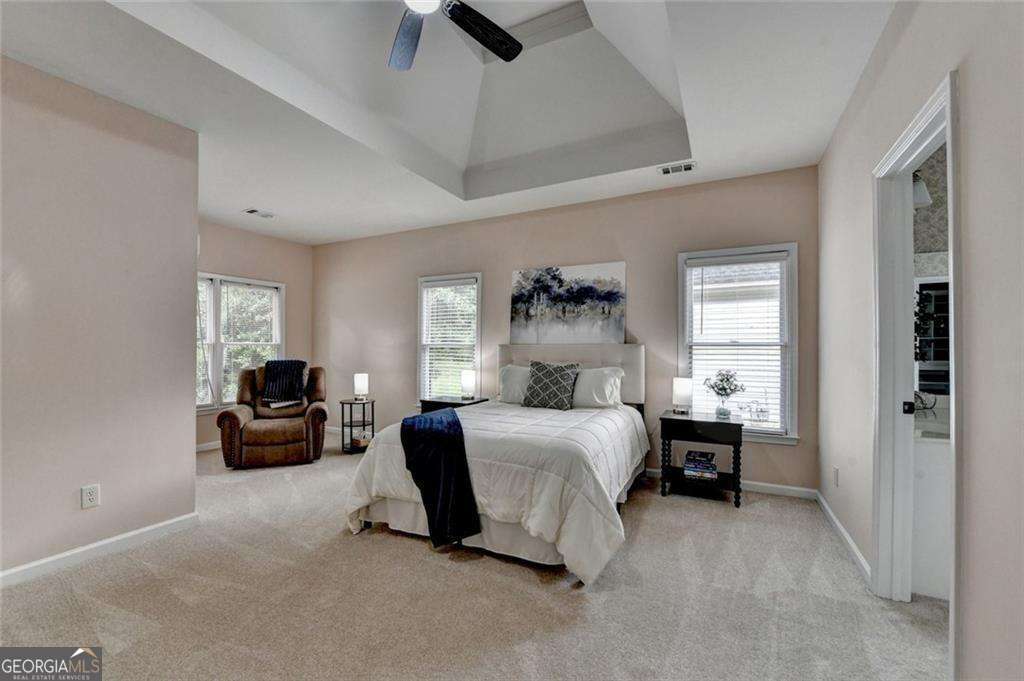 1635 Lake Heights Circle