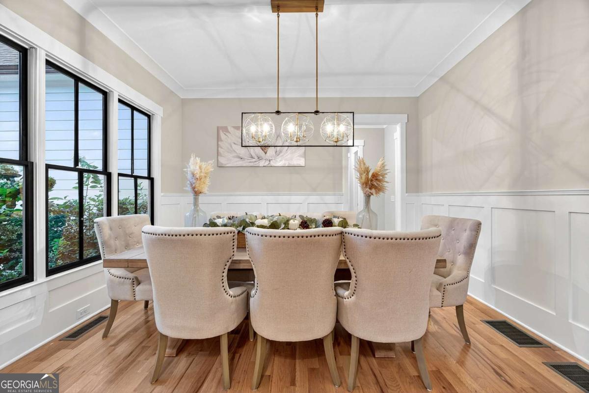 2200 Ellis Mountain Drive SW