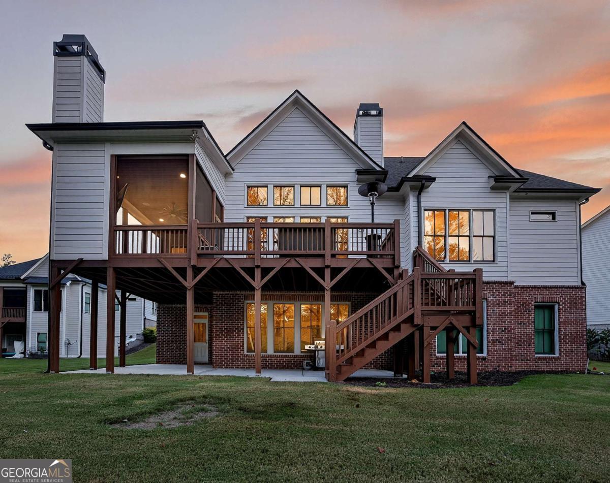 2200 Ellis Mountain Drive SW