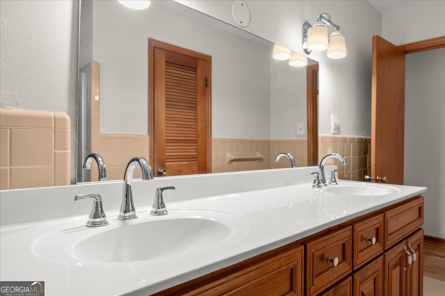 9267 Westview Drive SW