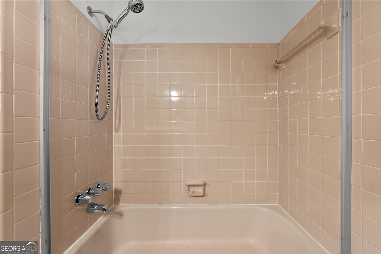 9267 Westview Drive SW