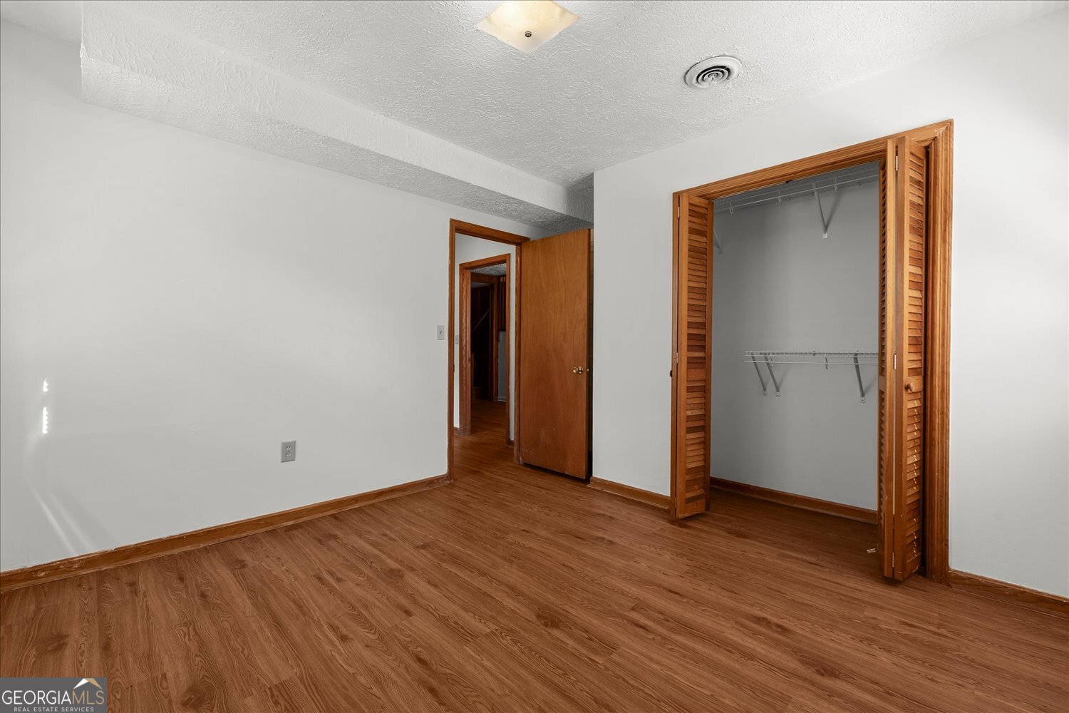 9267 Westview Drive SW