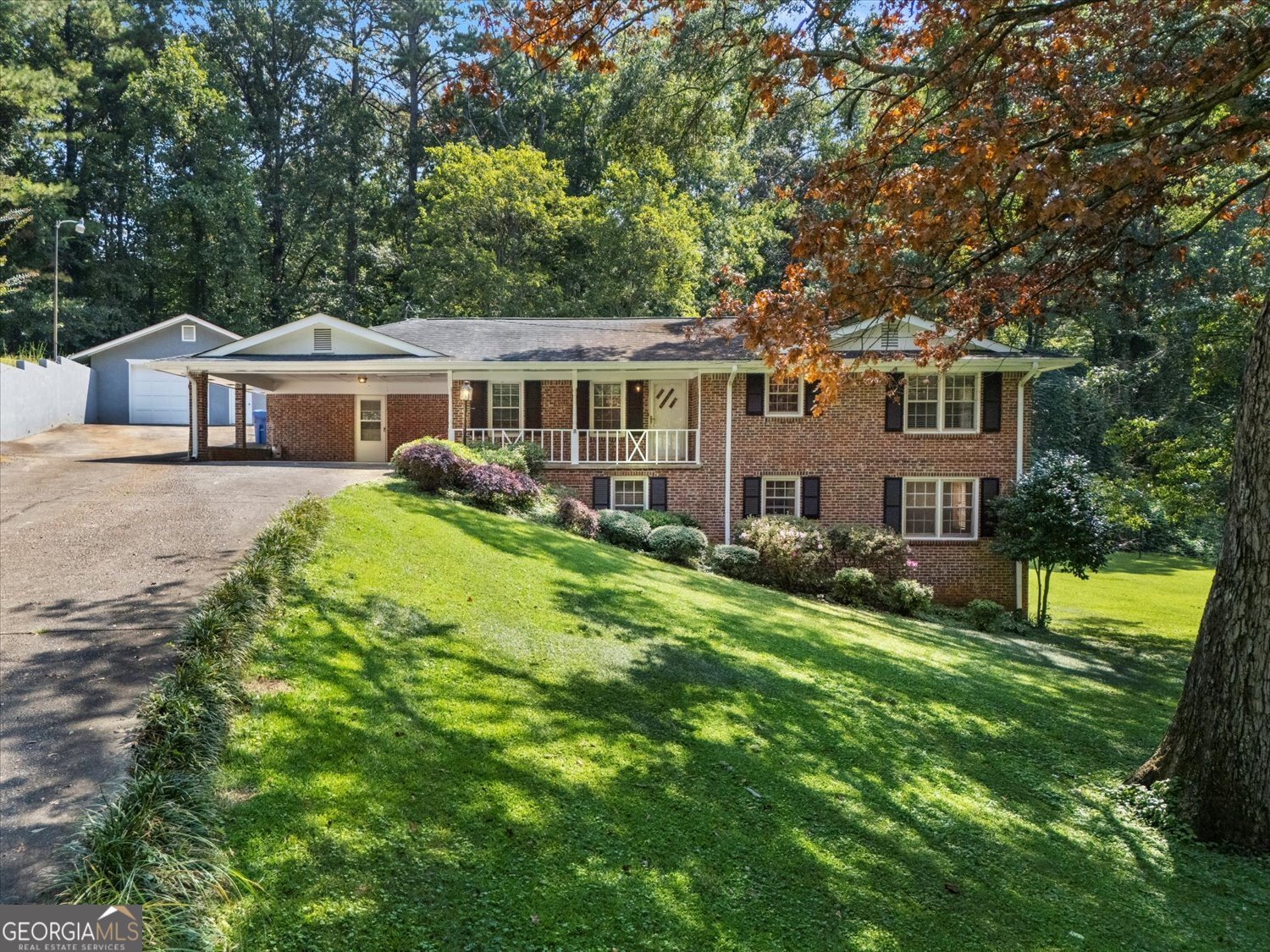 9267 Westview Drive SW