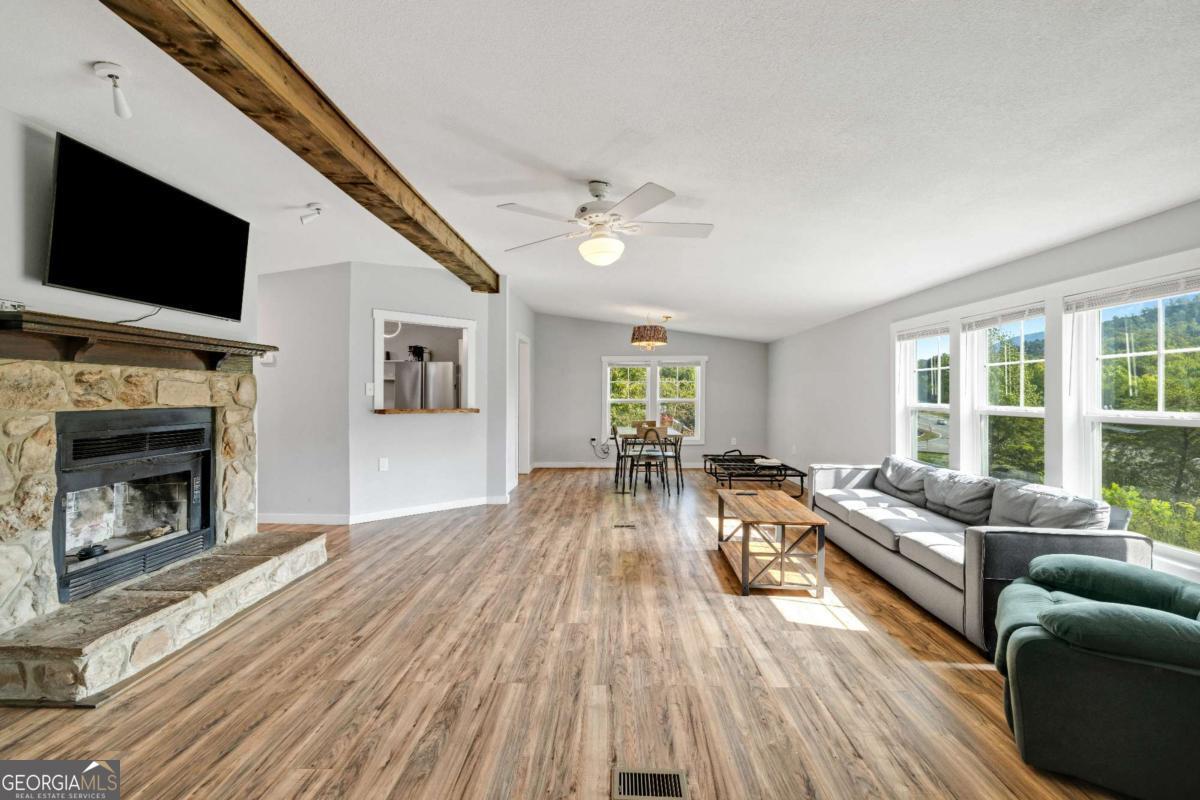 1330 Old Northcutt Road