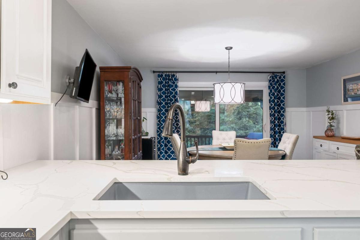 180 Colony Ridge Drive