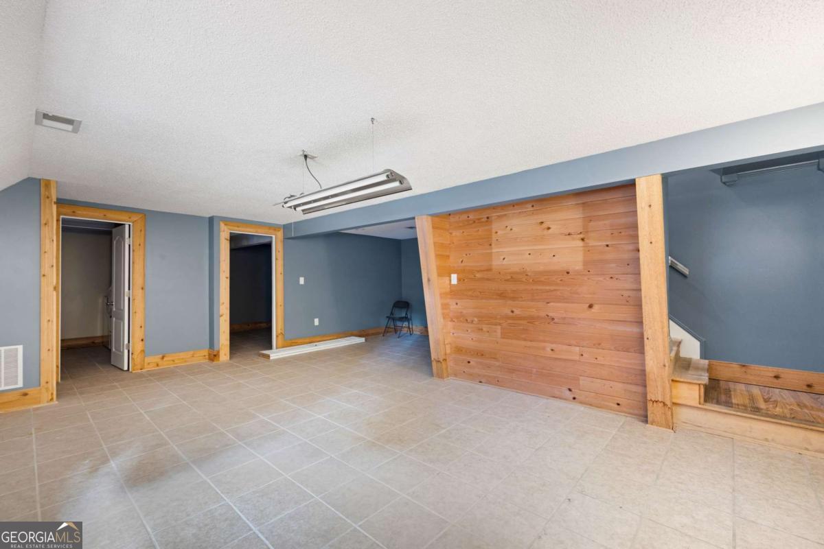 3027 Timberline Road