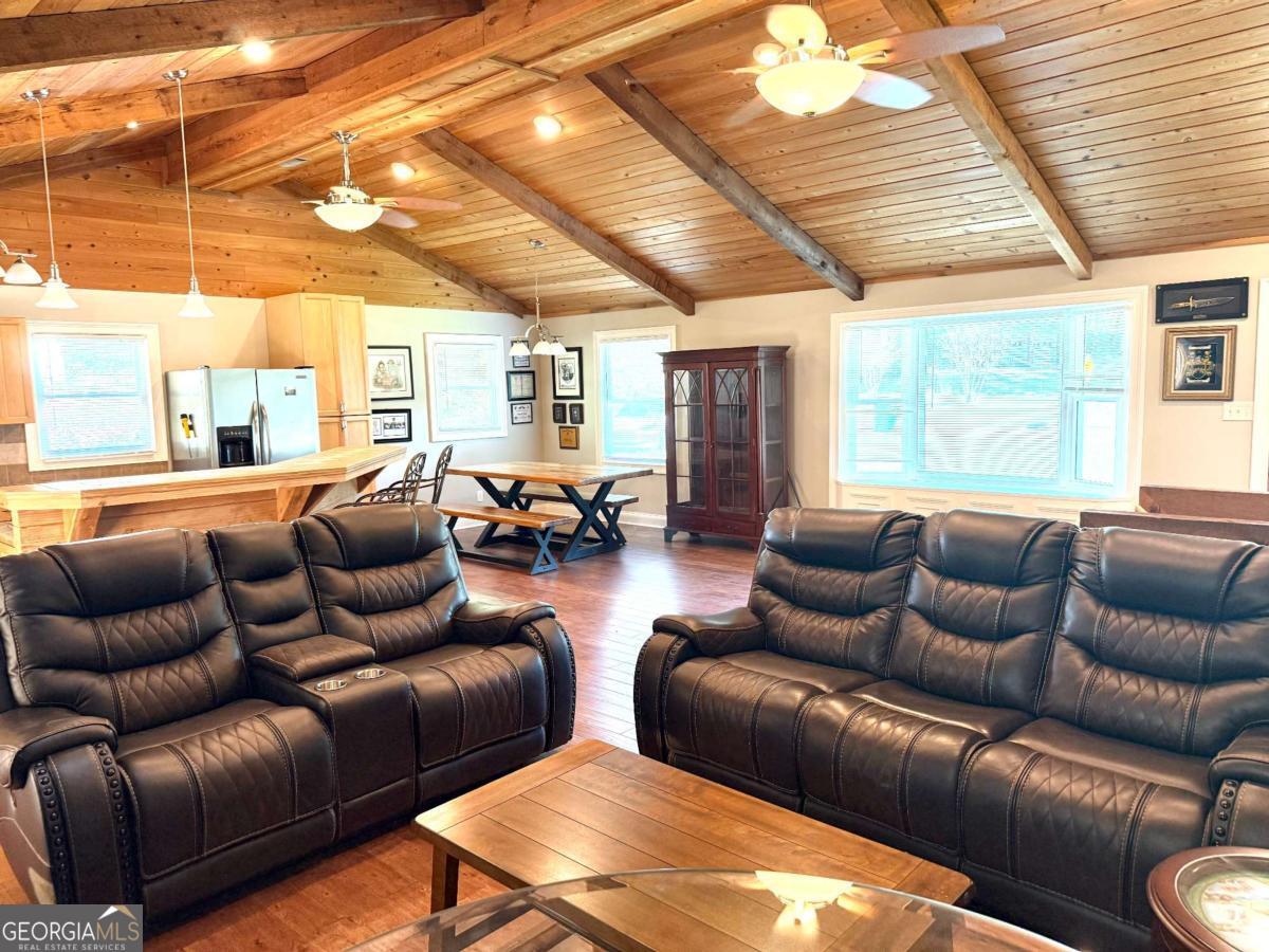 3027 Timberline Road