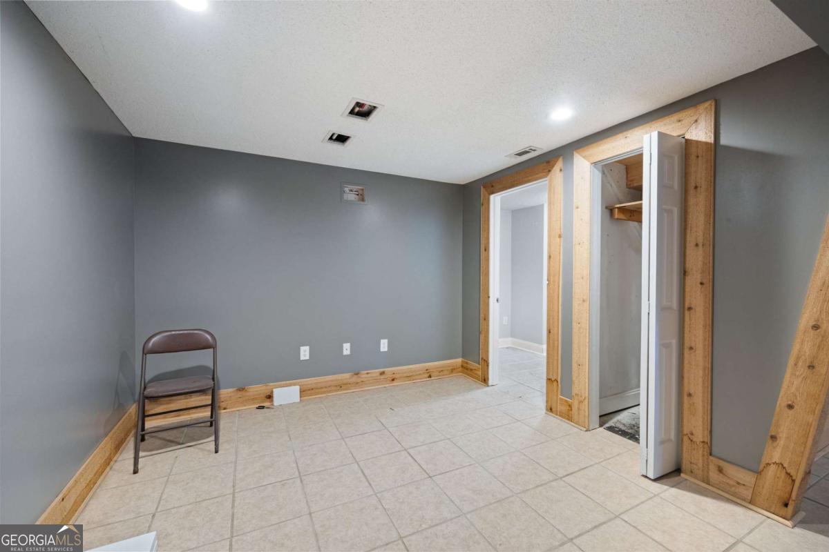 3027 Timberline Road