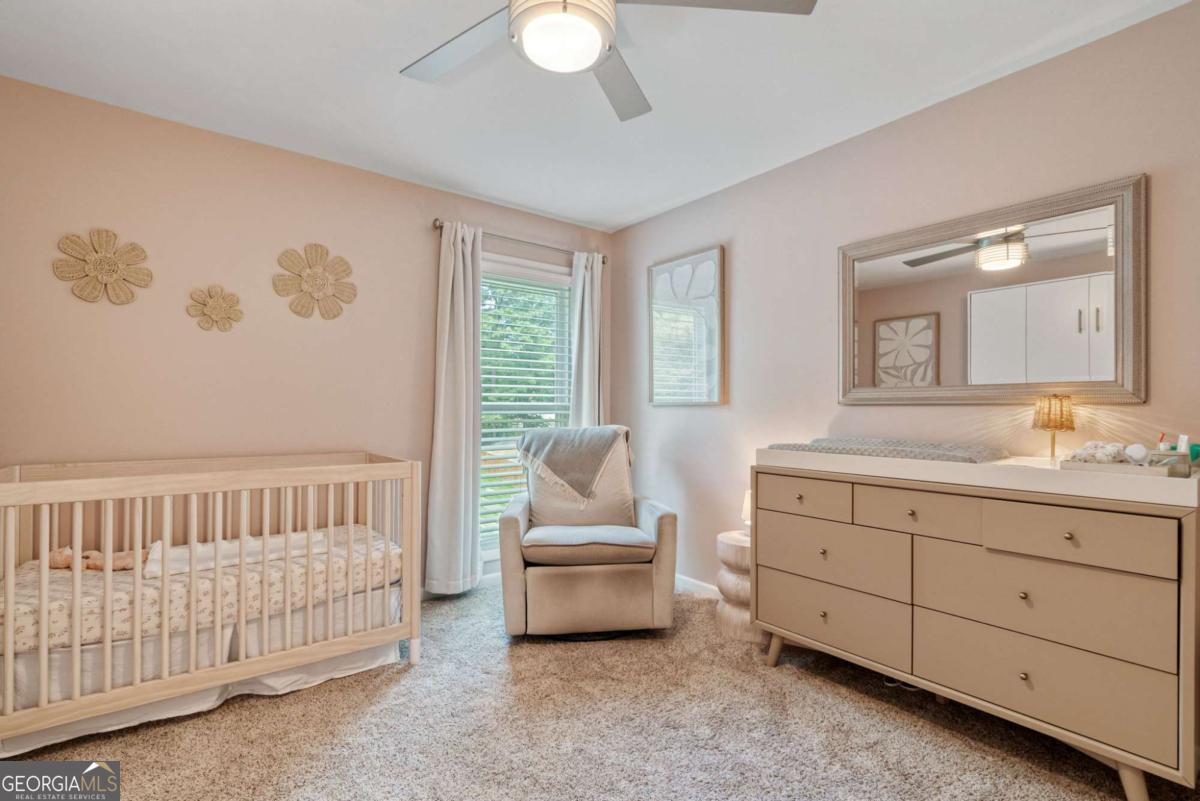 2817 Gracewood Drive NE