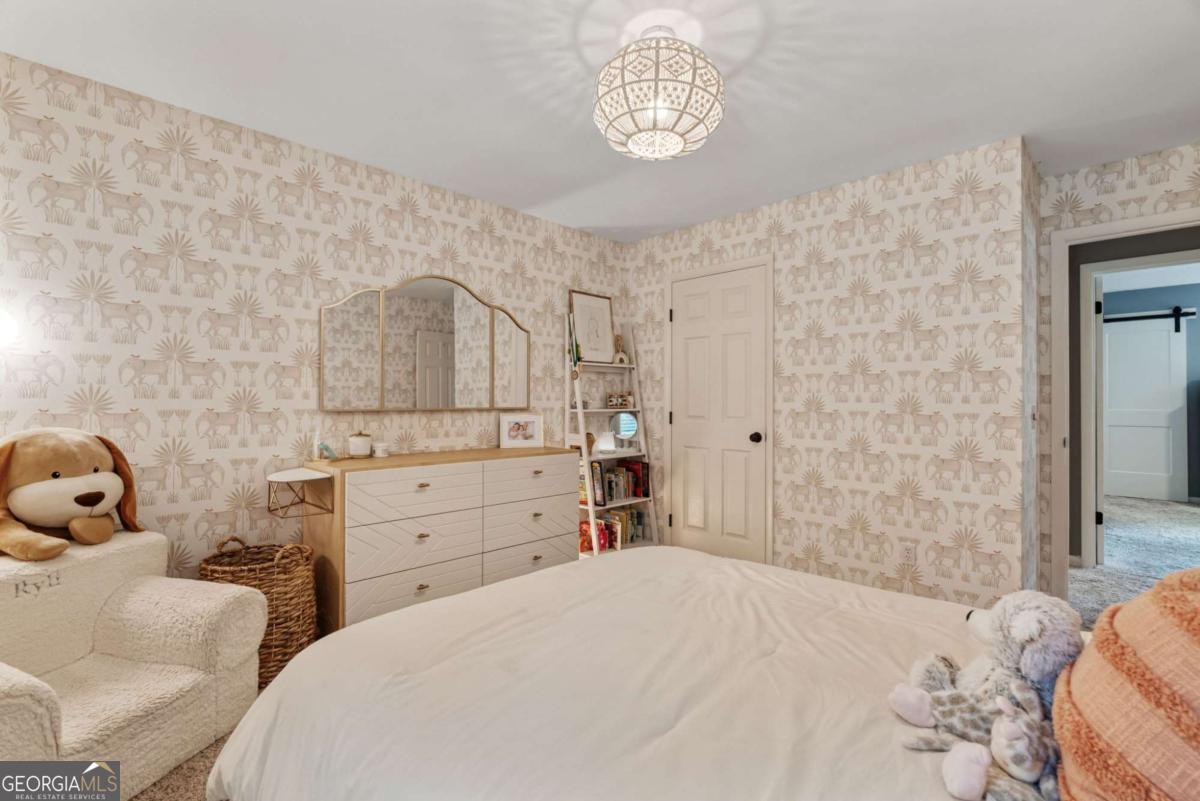 2817 Gracewood Drive NE