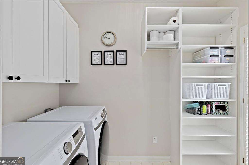 1153 Chantilly Ridge NE