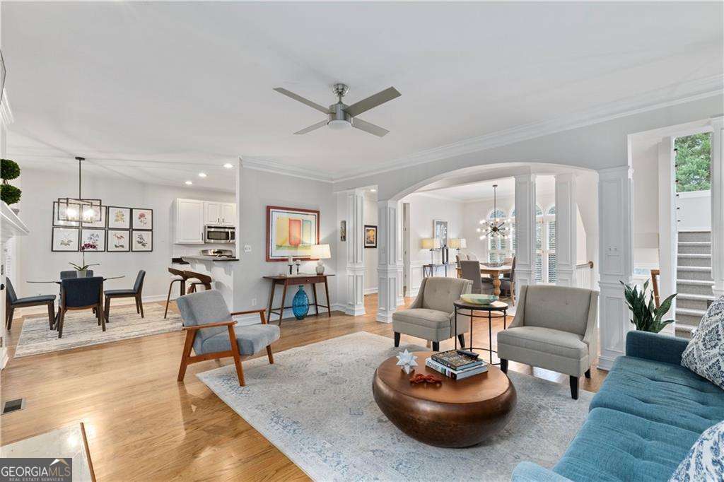 1153 Chantilly Ridge NE