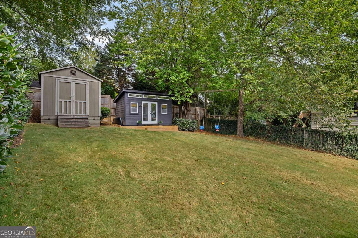 1134 Spring Valley Lane NE