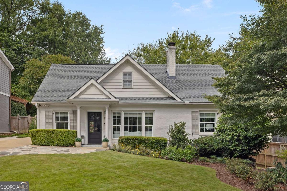 1134 Spring Valley Lane NE
