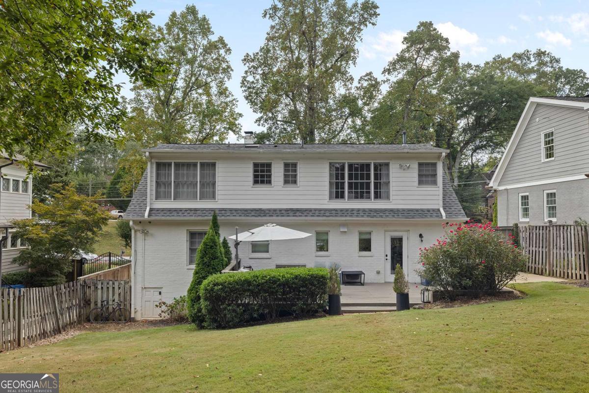 1134 Spring Valley Lane NE