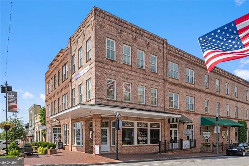 107 BARNSLEY FARMS Drive