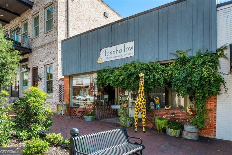 107 BARNSLEY FARMS Drive