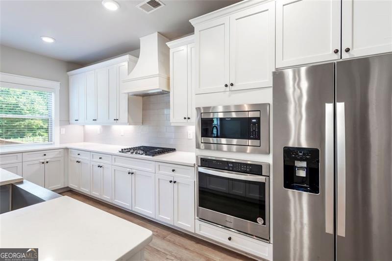 107 BARNSLEY FARMS Drive