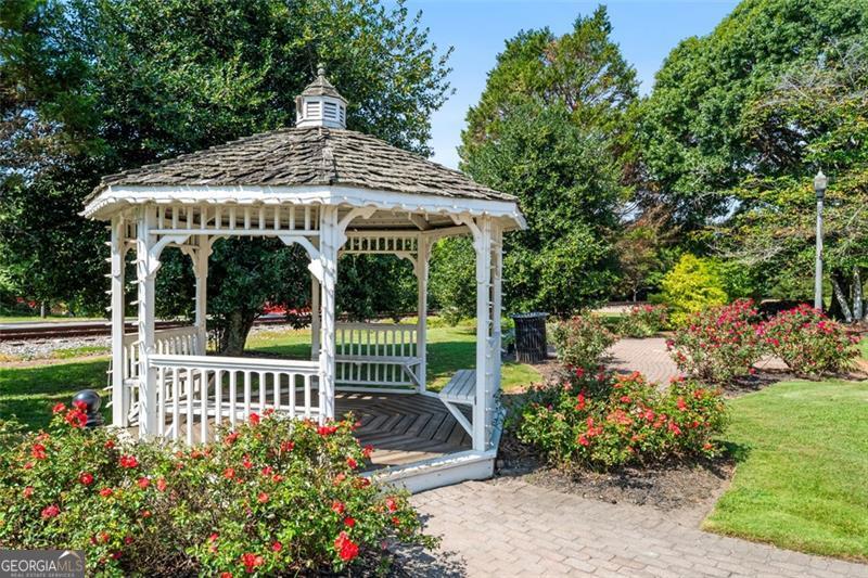 107 BARNSLEY FARMS Drive