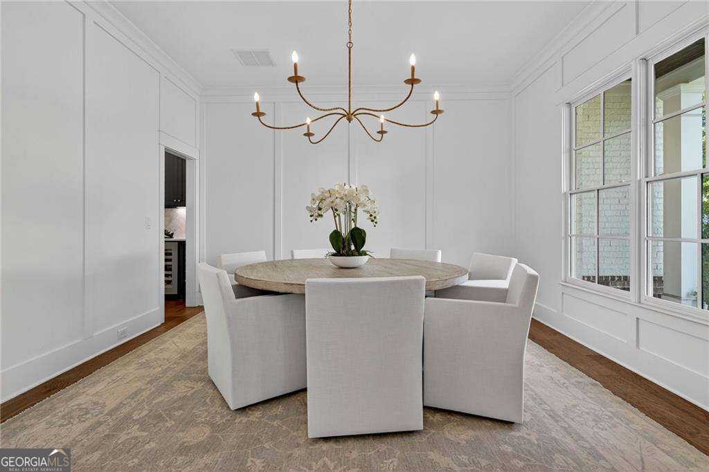 1333 Sunland Drive NE