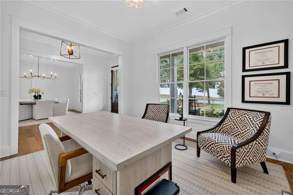 1333 Sunland Drive NE