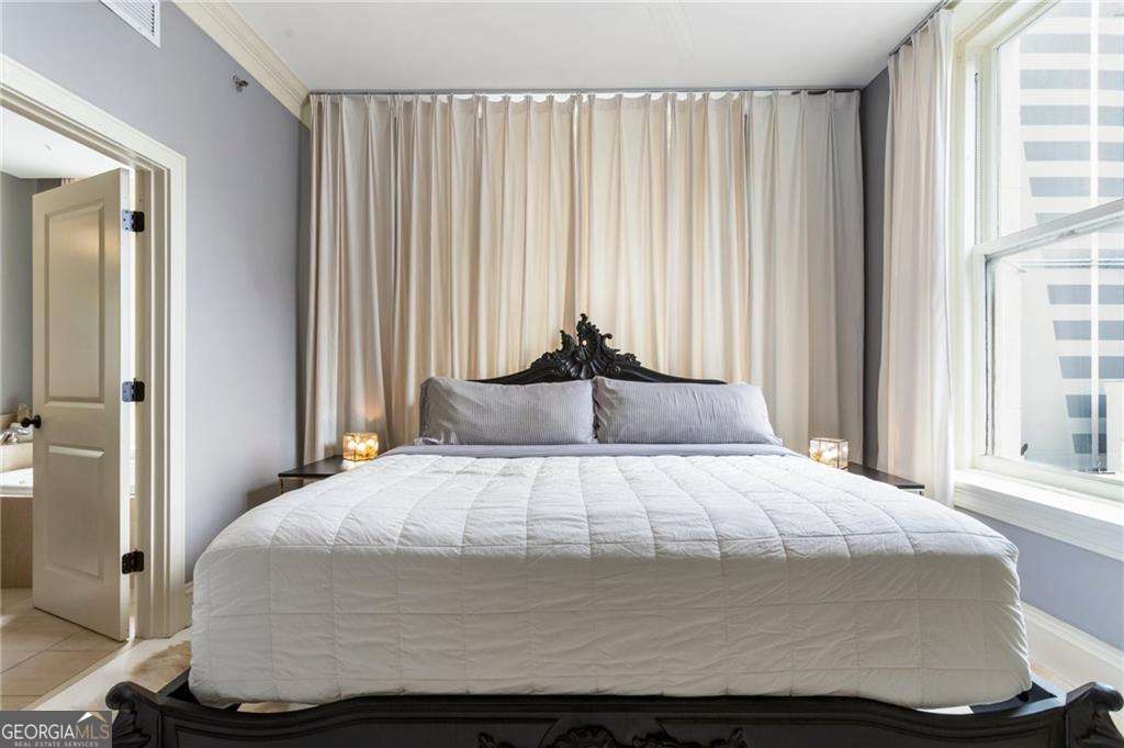 57 Forsyth Street NW # 5F