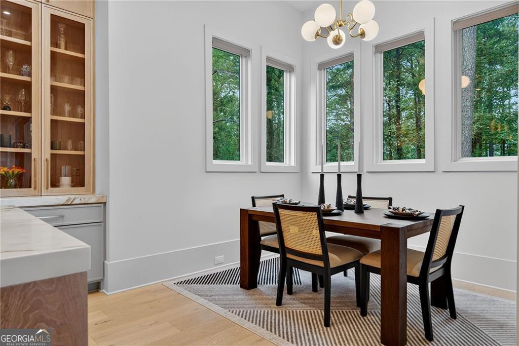 2623 Winding Lane NE