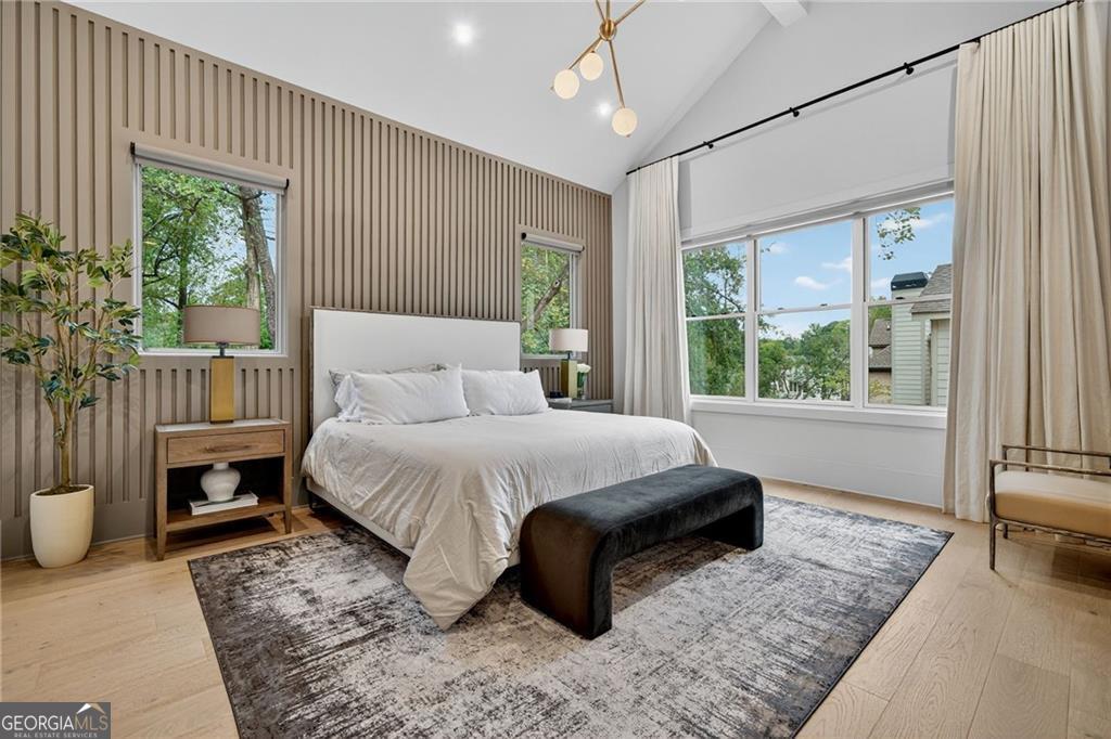 2623 Winding Lane NE