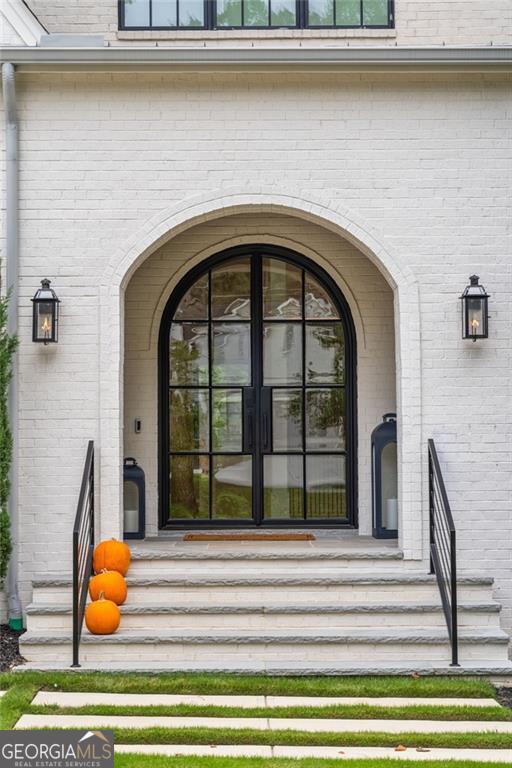 2623 Winding Lane NE