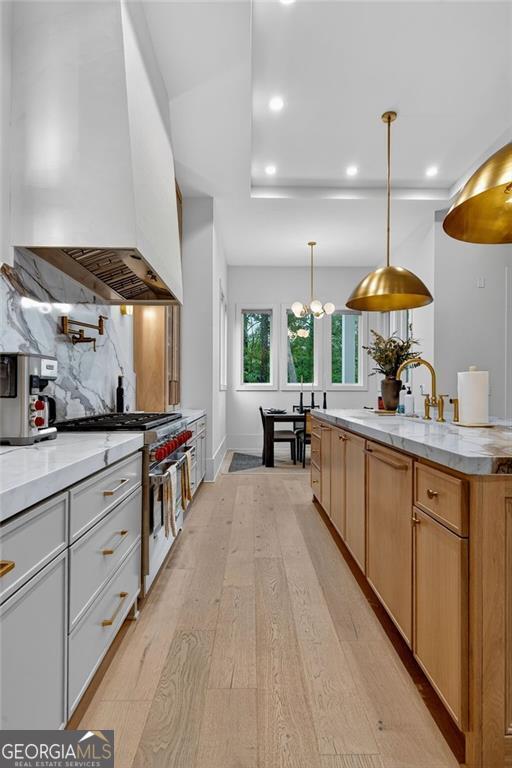 2623 Winding Lane NE