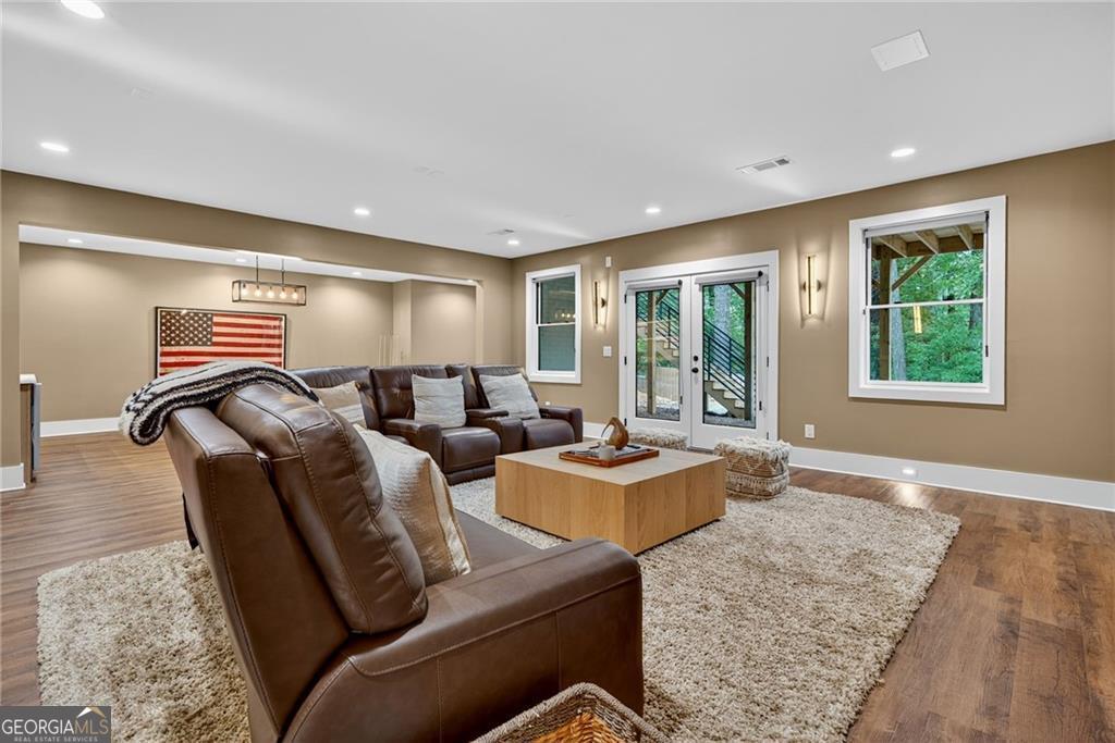 2623 Winding Lane NE