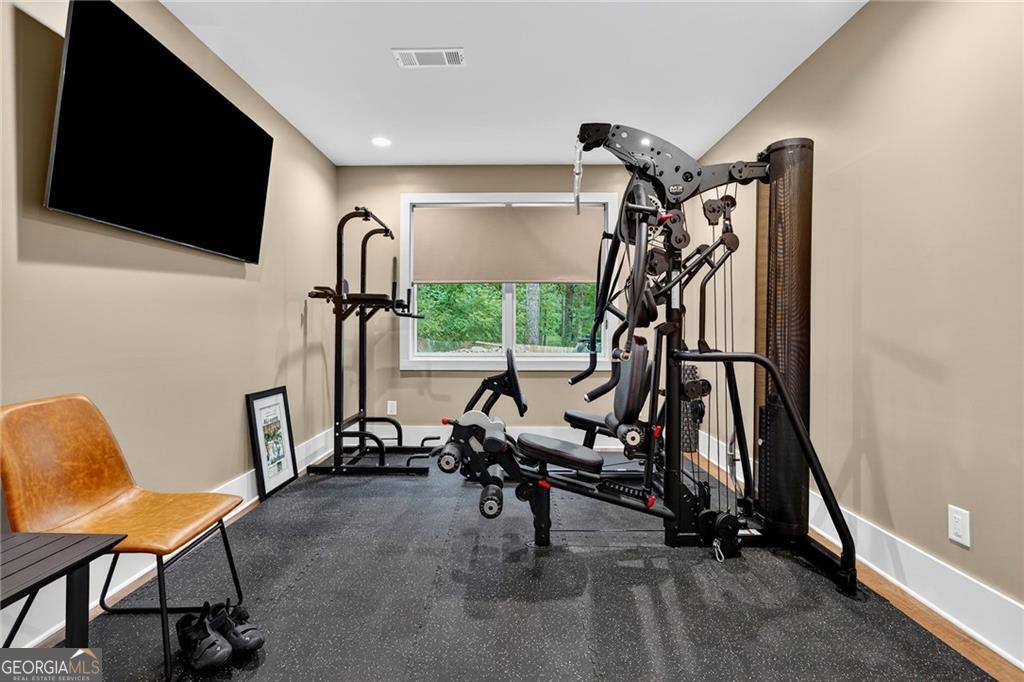 2623 Winding Lane NE