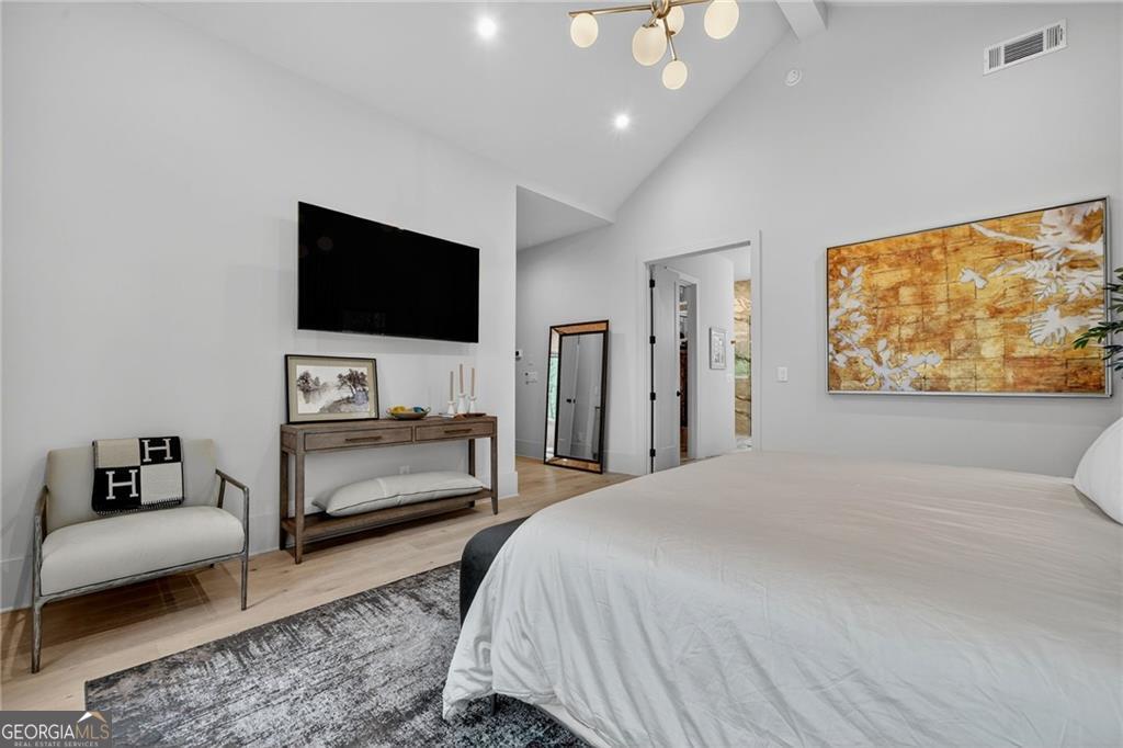 2623 Winding Lane NE