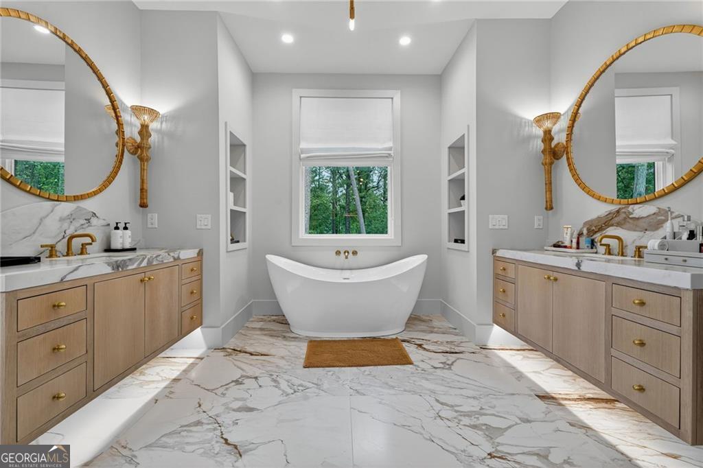 2623 Winding Lane NE