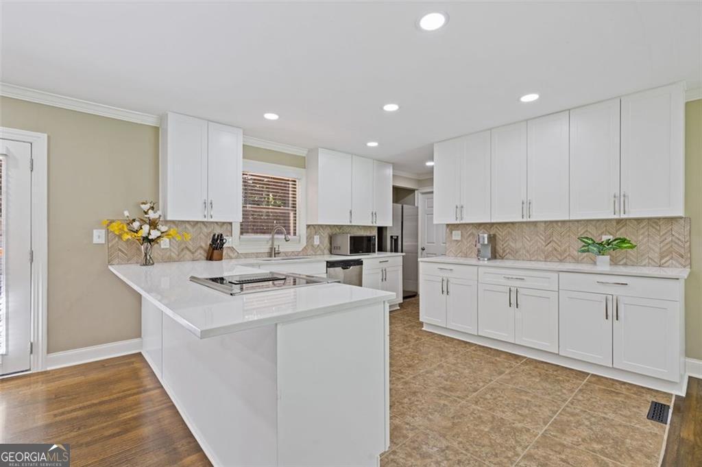 1498 Sanden Ferry Drive