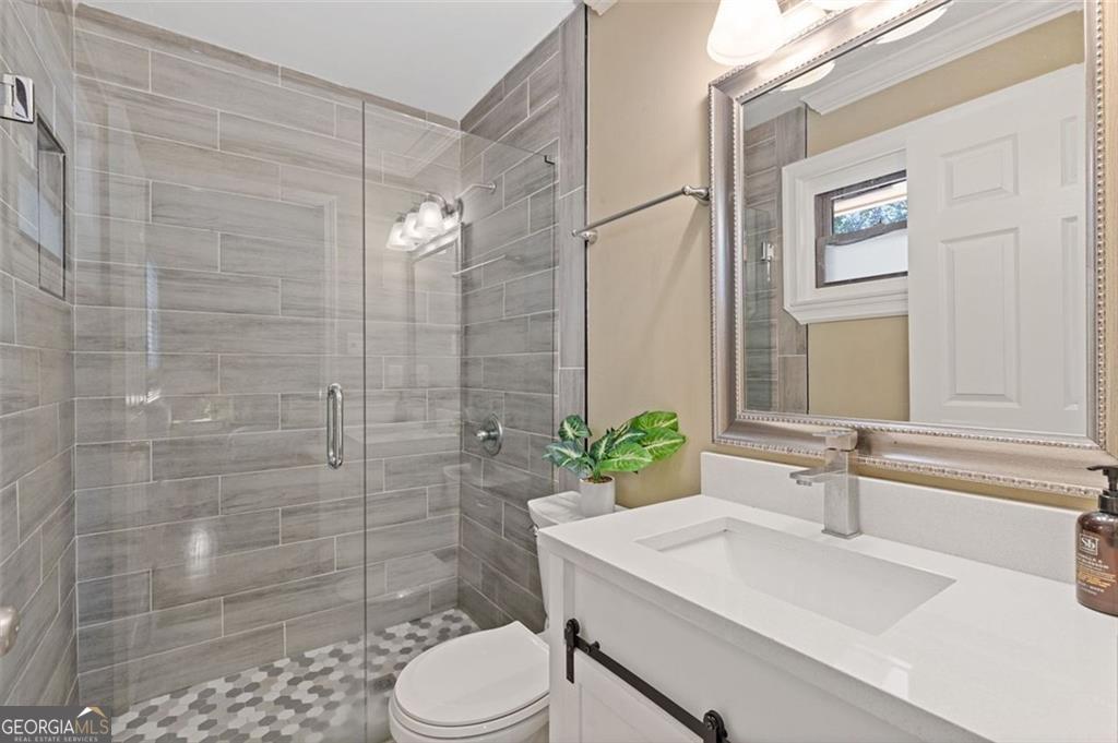 1498 Sanden Ferry Drive