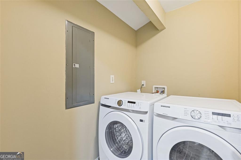 1498 Sanden Ferry Drive