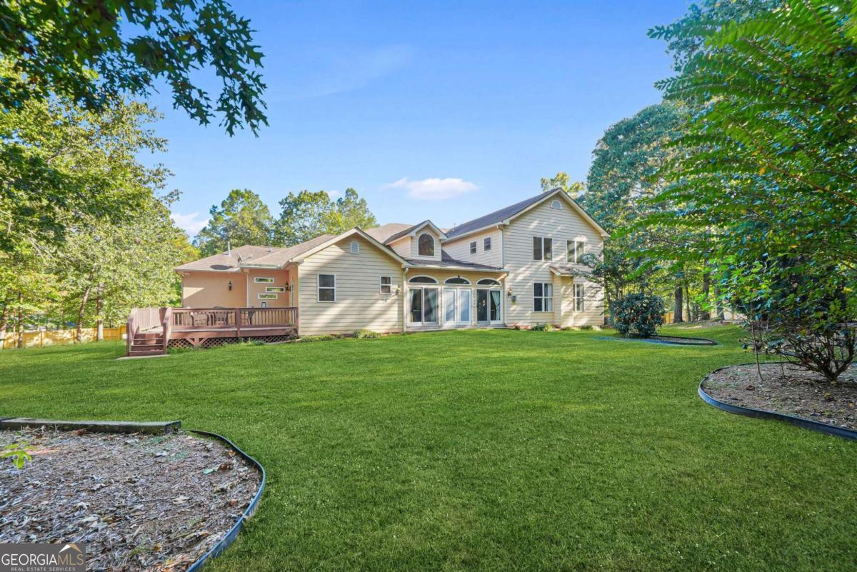 226 Long Island Drive