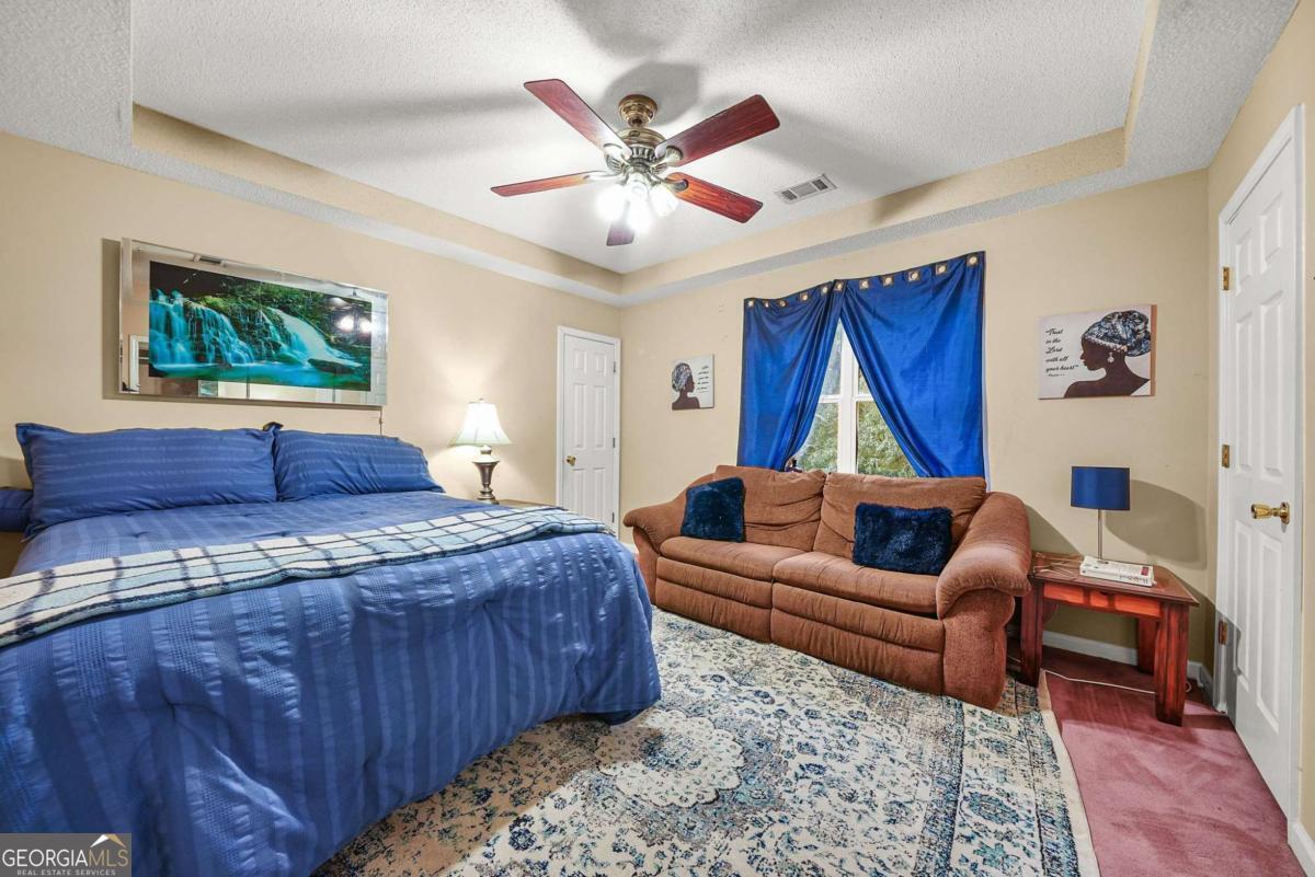 226 Long Island Drive