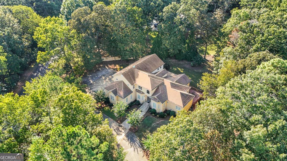 226 Long Island Drive