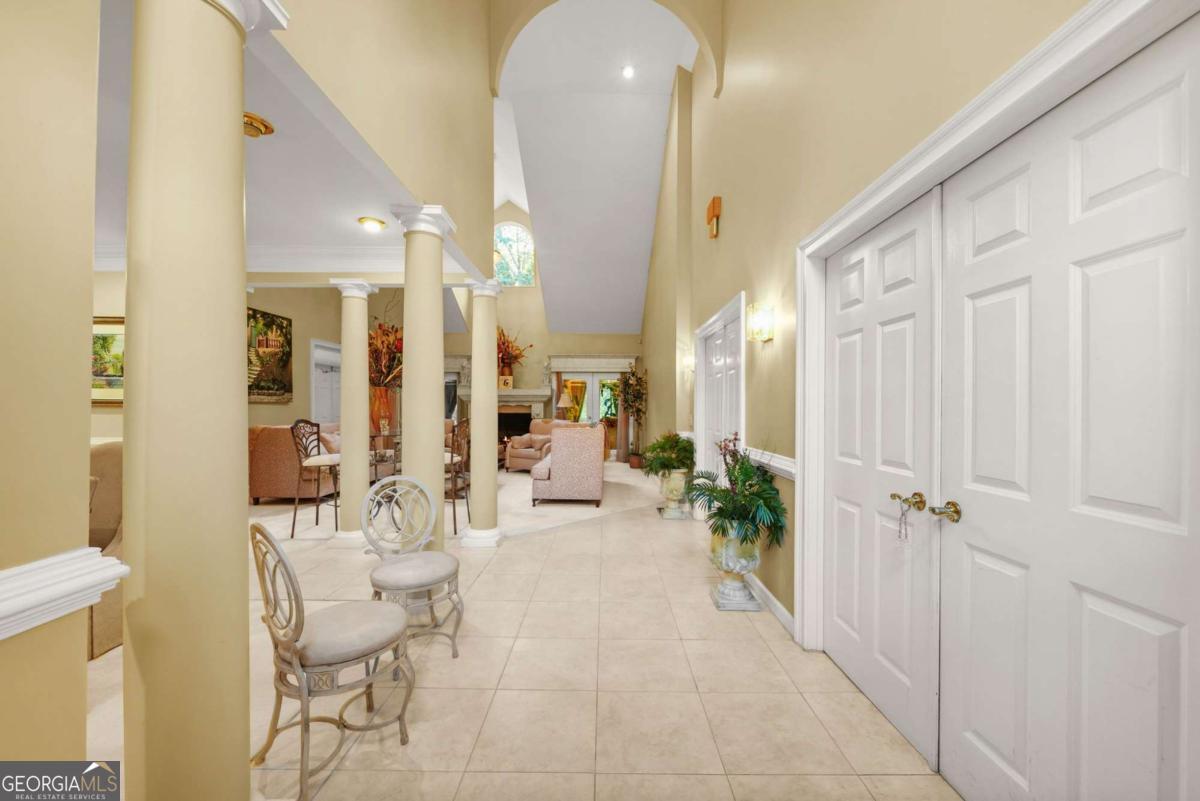 226 Long Island Drive